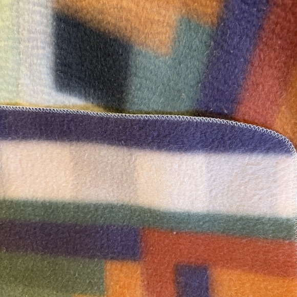 Vintage Southwest Aztec Style Queen / King Blanket 100" X 85"  Inches EUC No Tag - Picture 3 of 4